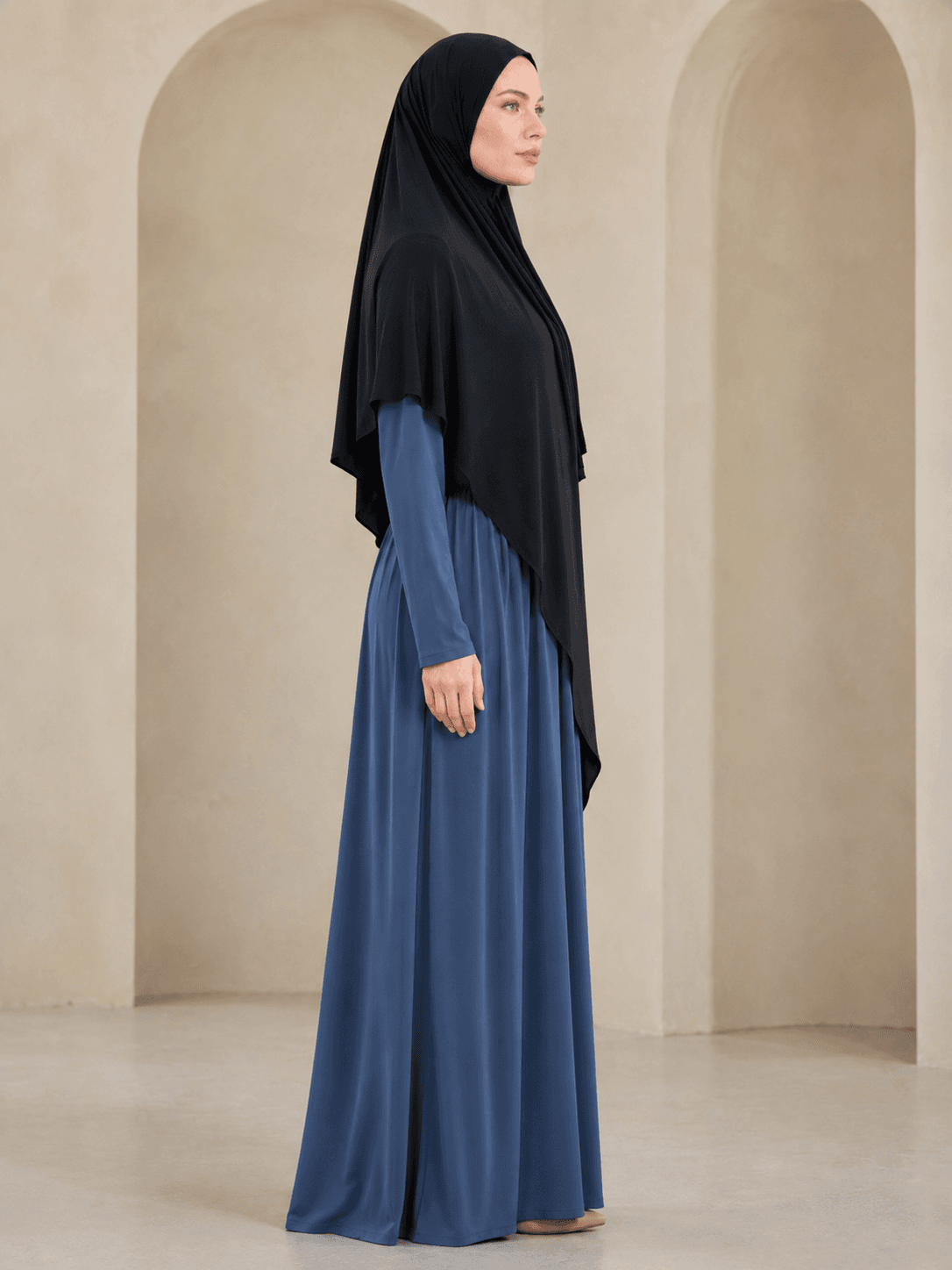 Bamboo Jersey Hijab — Black alt view